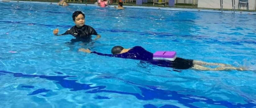 Khóa học bơi Quận 1 uy tín, chất lượng dành cho mọi đối tượng người học 