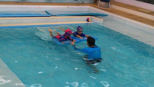 Trung tâm học bơi tại Quận Tân Bình dành cho trẻ em và người lớn