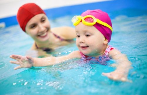 Khóa dạy bơi trẻ em từ 3 - 5 tuổi